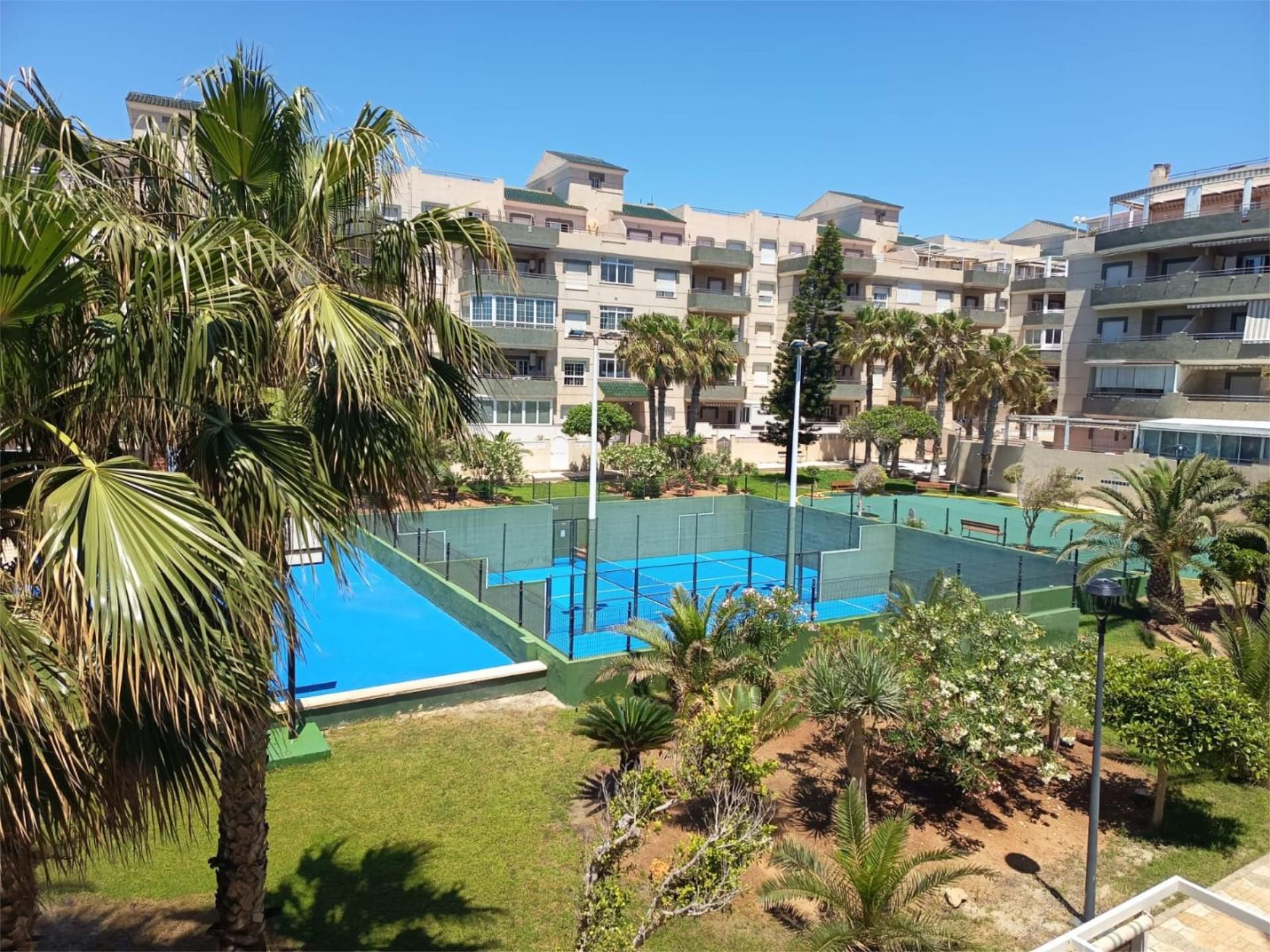 Swimming pool of Flat for sale in  Almería Capital  with Air Conditioner, Heating and Private garden