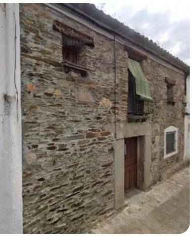 Casa adosada en Venta en Calle de José Rubio, 11 en Zarza de Granadilla