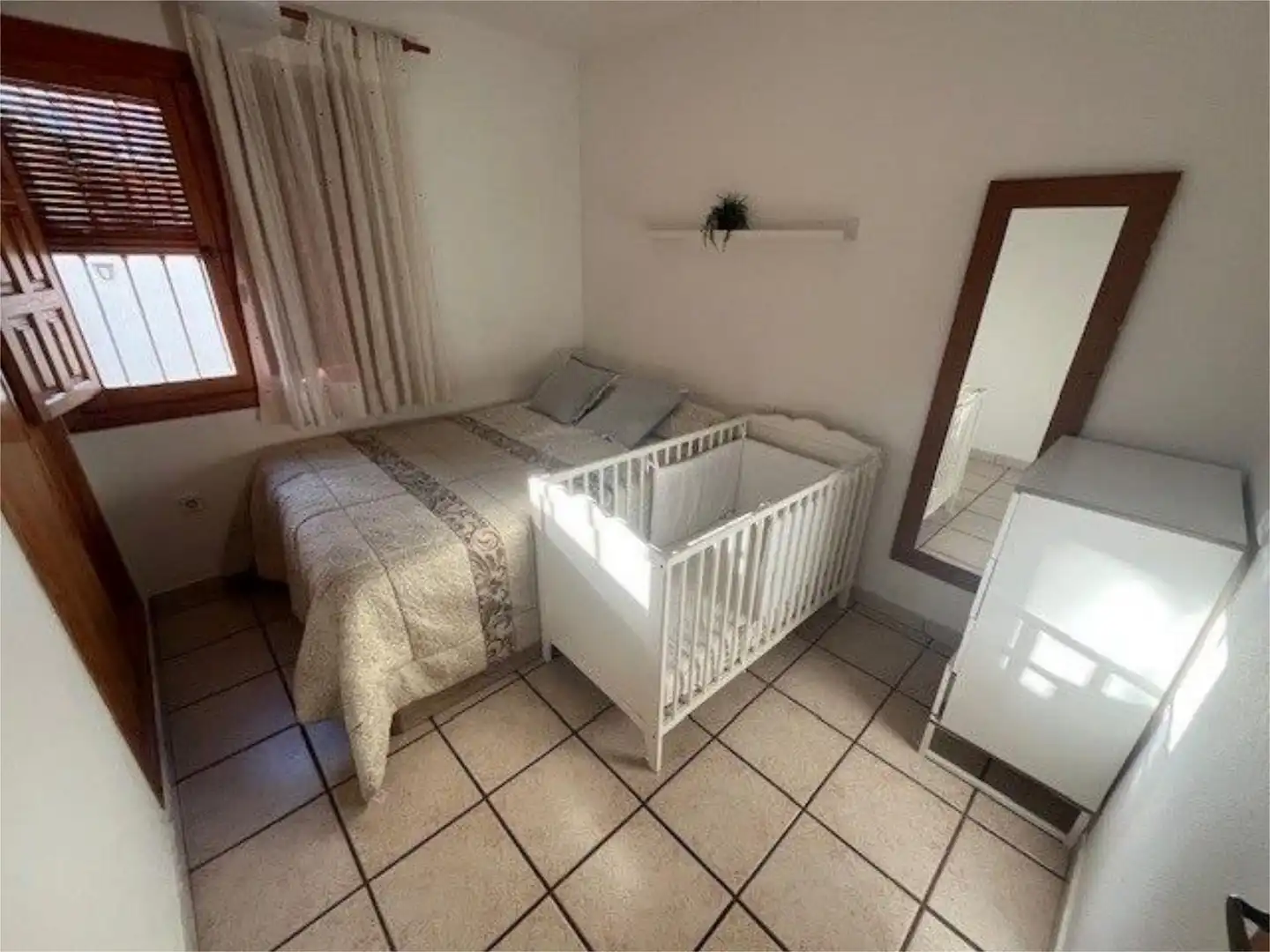 Flat for rent in Pueblo Latino Flat for rent in Pueblo Latino