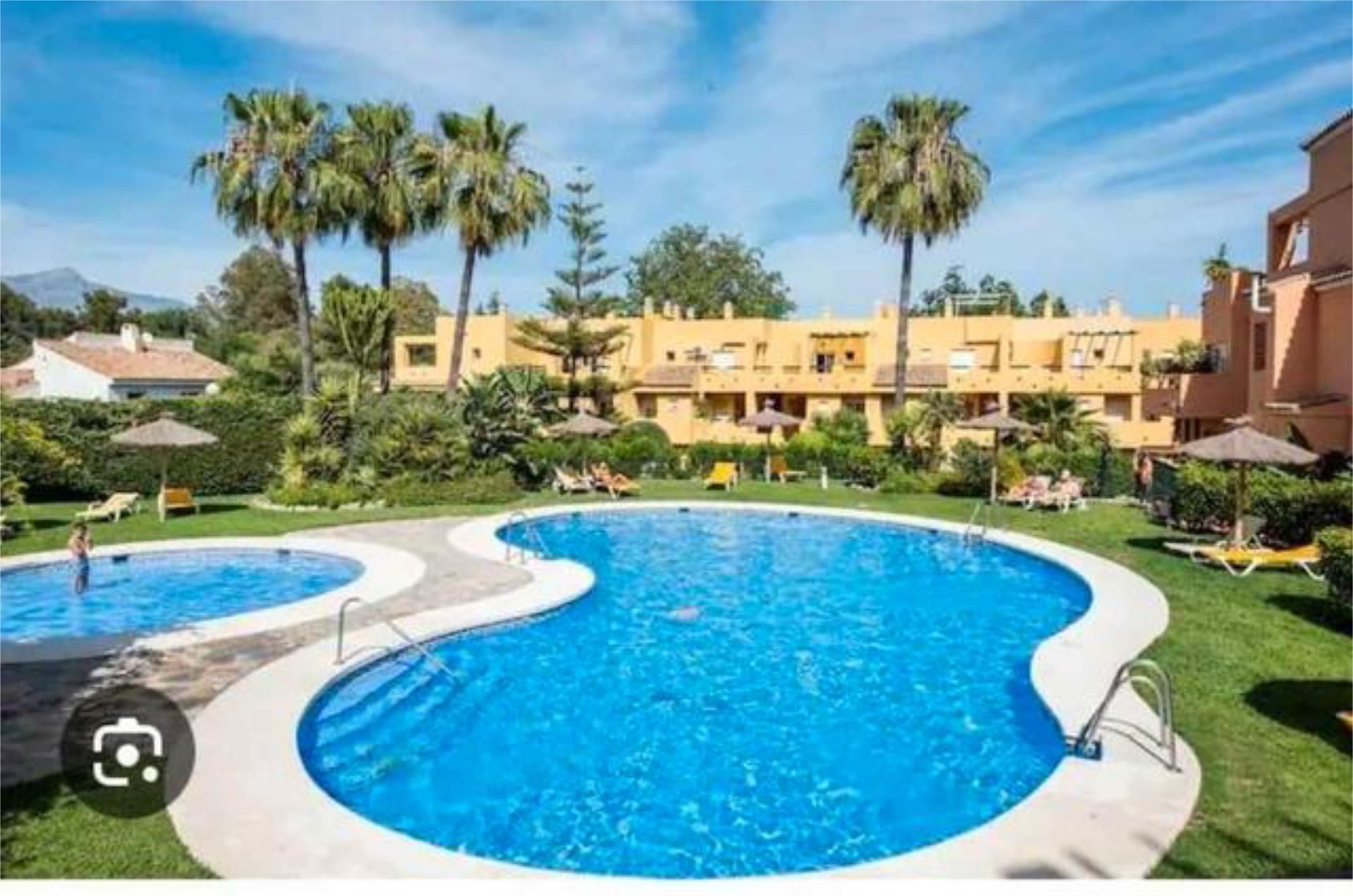 Garden of Study to rent in Marbella