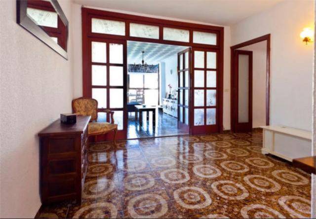 Piso en Venta en Foners