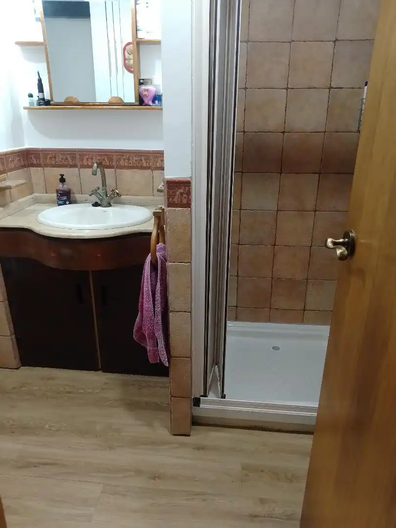 Casa adosada en venta en N-639, 4, Zierbena Baño de Casa adosada en venta en Zierbena con Amueblado