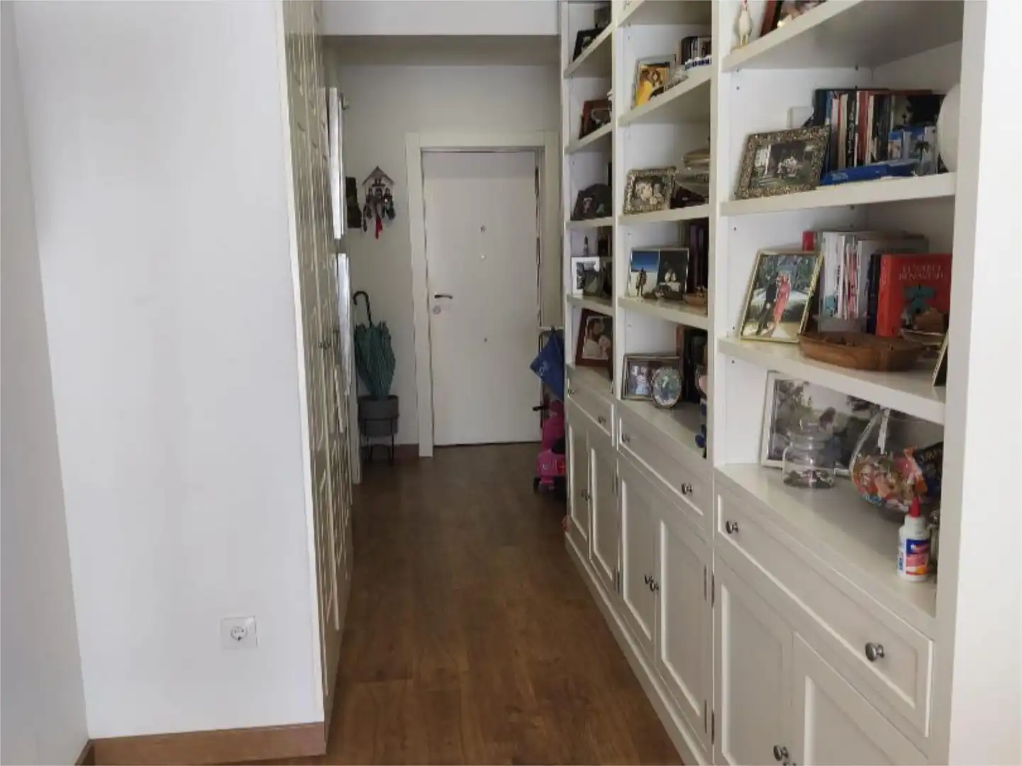 Flat for sale in Virgen de Lujan, 50a, Barrio de los Remedios Flat for sale in Sevilla Capital with Air Conditioner, Terrace and Balcony