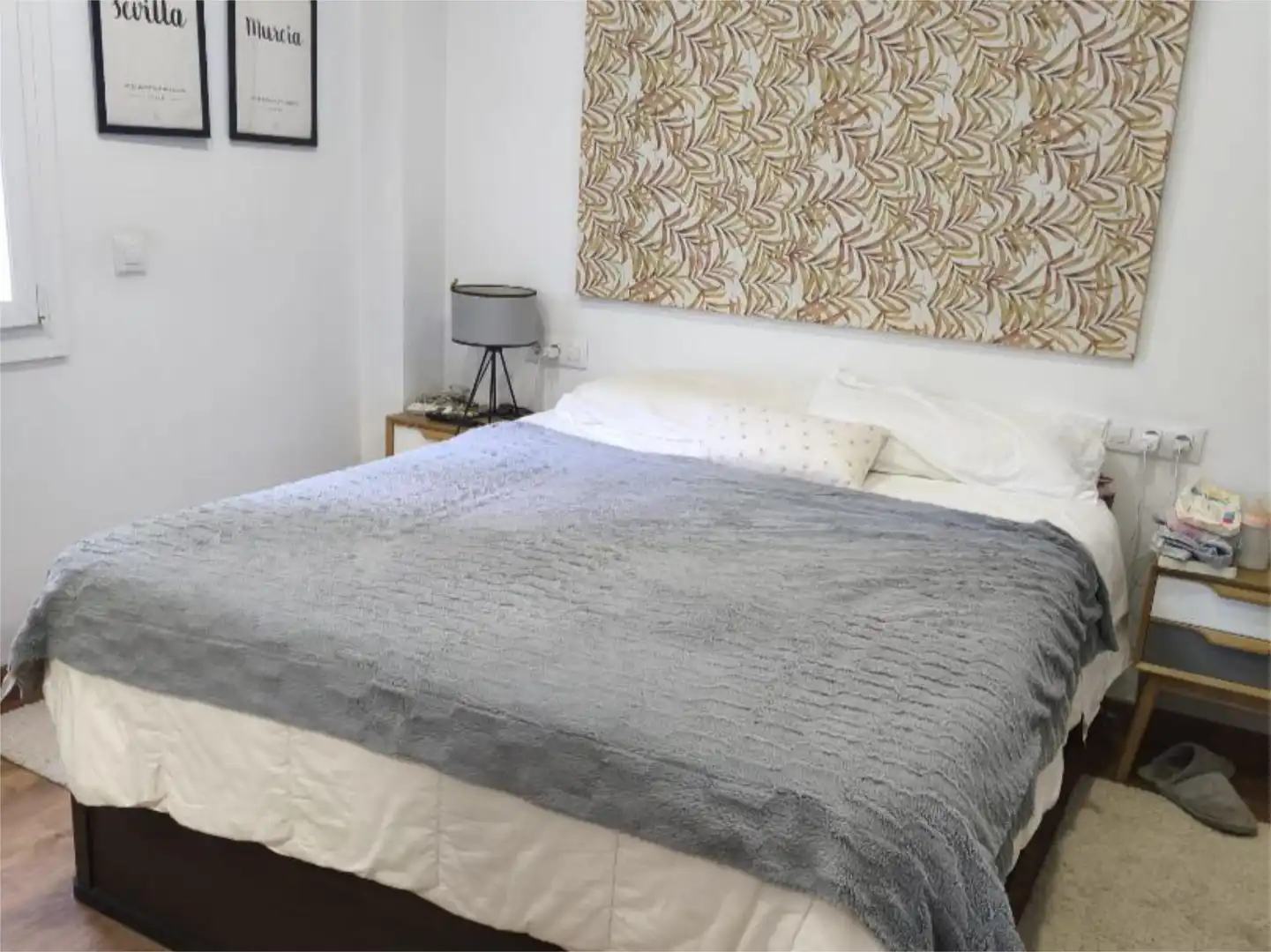 Flat for sale in Virgen de Lujan, 50a, Barrio de los Remedios Bedroom of Flat for sale in Sevilla Capital with Air Conditioner, Terrace and Balcony