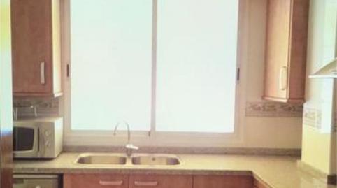 Foto 2 de Piso de alquiler en Santa Rosa - Valdeolleros,  Córdoba Capital