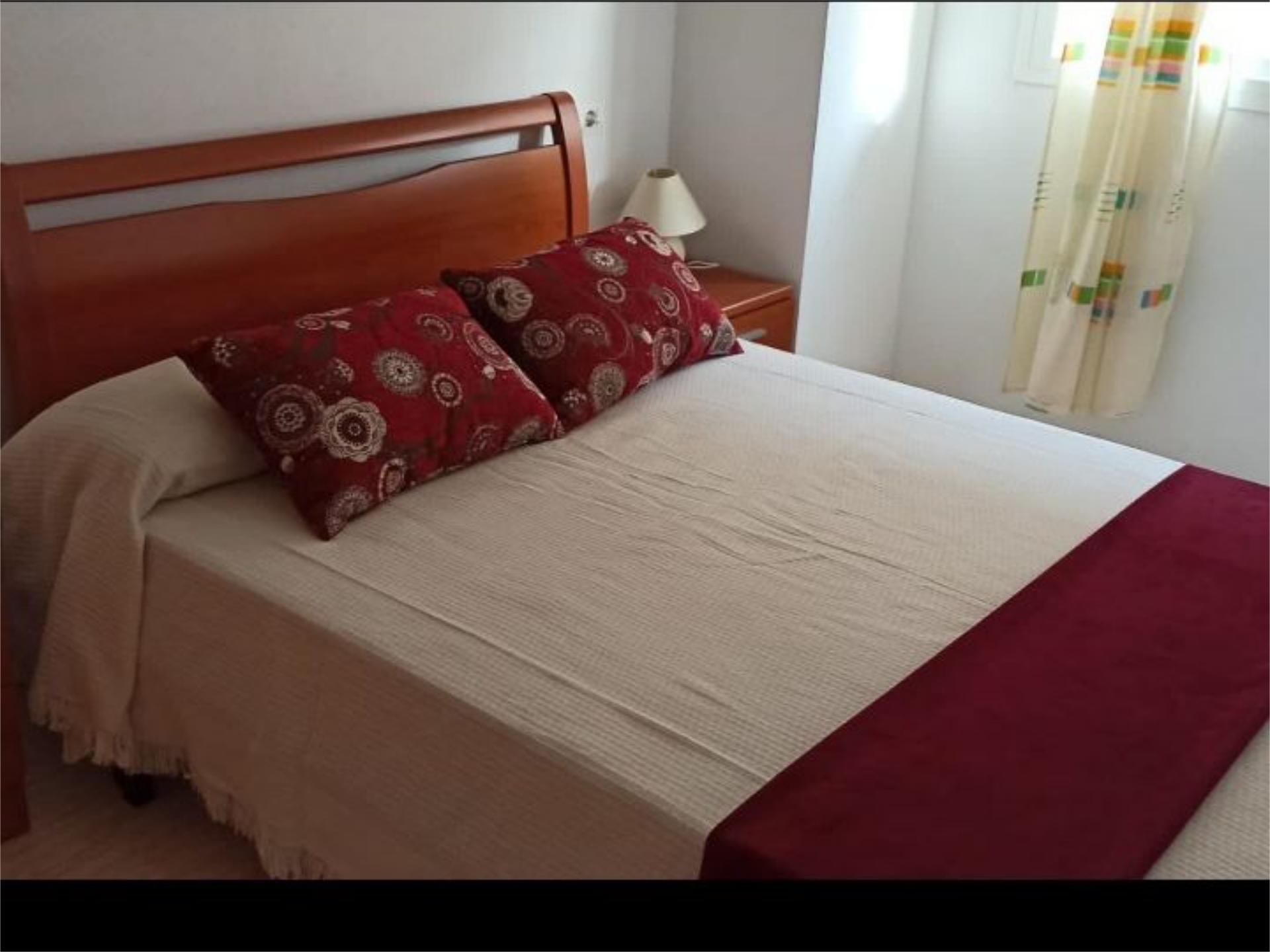 Piso en venta en Carrer Amplaries, 35, Vista Mar Habitación de Piso en venta en Oropesa del Mar / Orpesa con Aire acondicionado, Terraza y Piscina