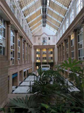 Oficina en Alquiler en La Buhaira