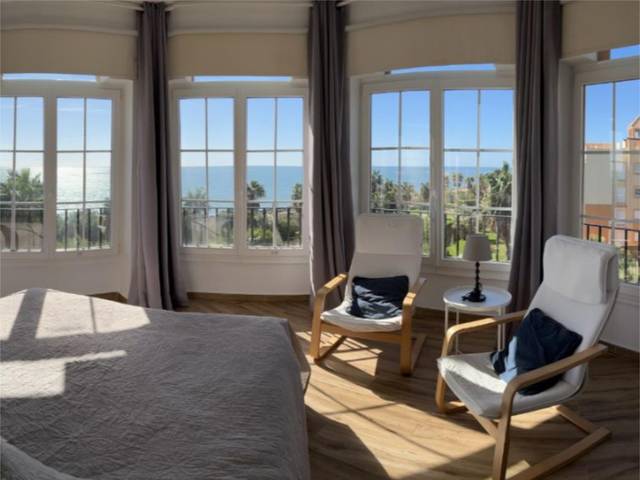 Piso en Venta en Avenida de los Cisnes, 2 en Isla Canela