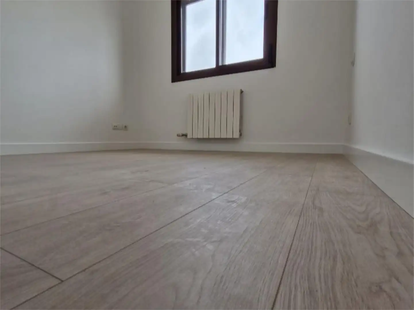 Flat for sale in Calle de la Maquinilla, 10, Palomeras Sureste Bedroom of Flat for sale in Madrid with Air Conditioner, Heating and Private garden