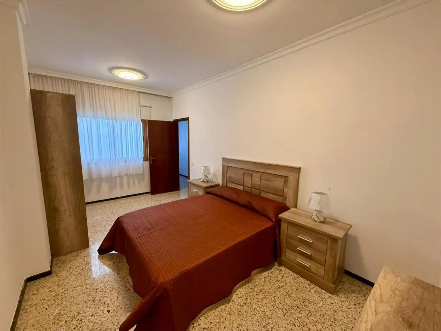 Flat for rent in Calle de Pi y Margall, 41, Alcaravaneras Flat for rent in Calle de Pi y Margall, 41, Alcaravaneras
