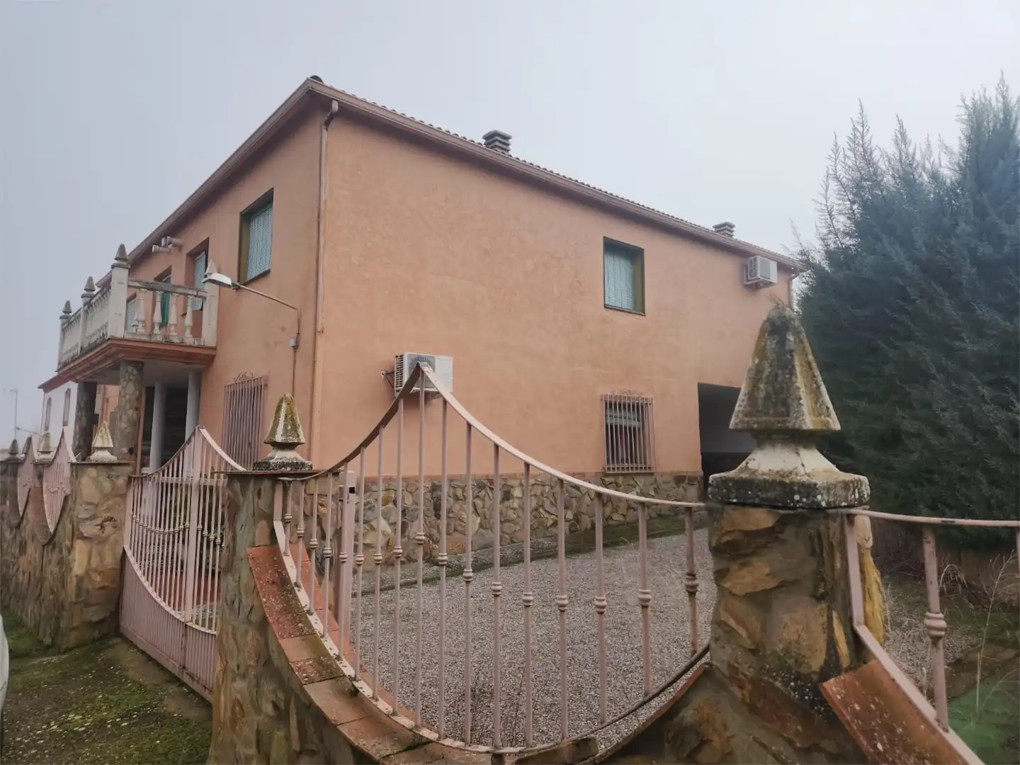 Houses for sale in Usagre Exterior view of Houses for sale in Usagre with Private garden, Terrace and Storage room