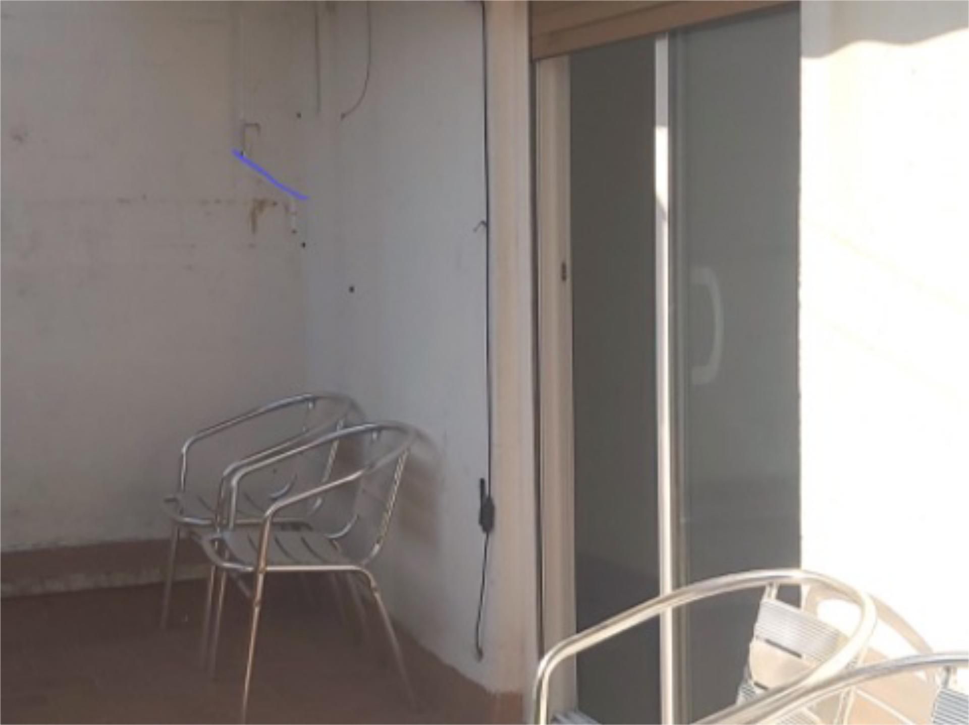 Dúplex de lloguer en L'Hospitalet de Llobregat amb Terrassa i Moblat