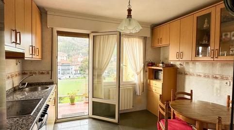 Foto 2 de Piso en venta en Sobarkotxa a Kalea, 8, Güeñes, Bizkaia