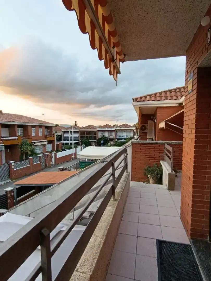 Wohnung zum Verkauf in Carrer Mas dels Cups, 8, Sant Salvador Außenansicht von Wohnung zum Verkauf in Tarragona mit Klimaanlage, Heizung und Privatgarten