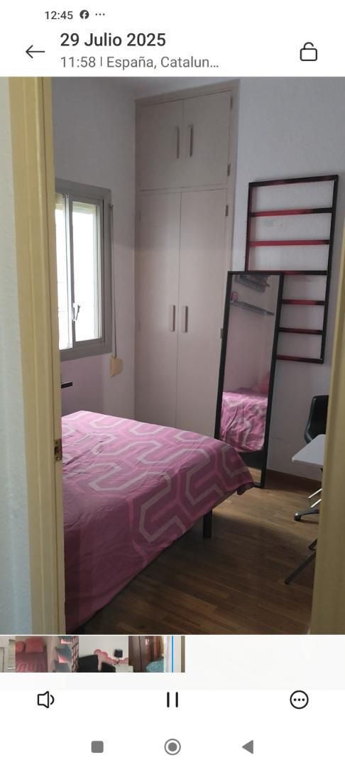 Dormitori de Àtic per a compartir en  Barcelona Capital amb Aire condicionat, Terrassa i Moblat