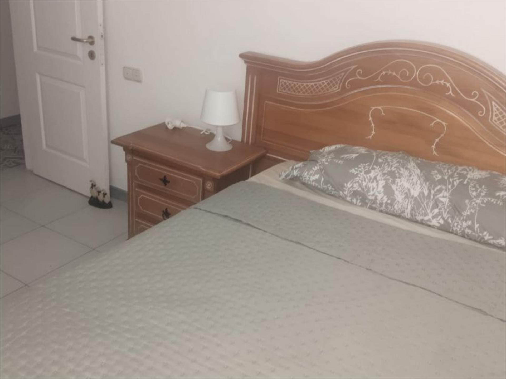 Flat for share in Avenida José Miguel Galván Bello, 28, El Médano Bedroom of Flat for share in Granadilla de Abona with Air Conditioner and Furnished
