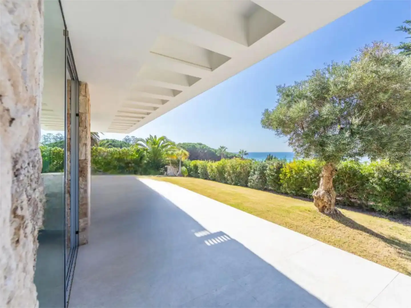 Houses for sale in Urbanización Atlanterra J, 3, Alemanes Garden of Houses for sale in Zahara de los Atunes with Air Conditioner, Terrace and Swimming Pool