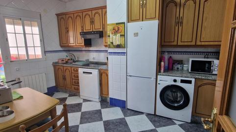 Foto 4 de Casa adosada de lloguer a Avenida Extremadura, 8, Entrín Bajo, Badajoz