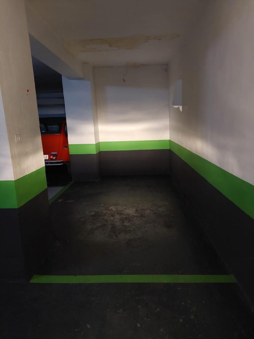 Parking de Garaje de alquiler en  Zaragoza Capital