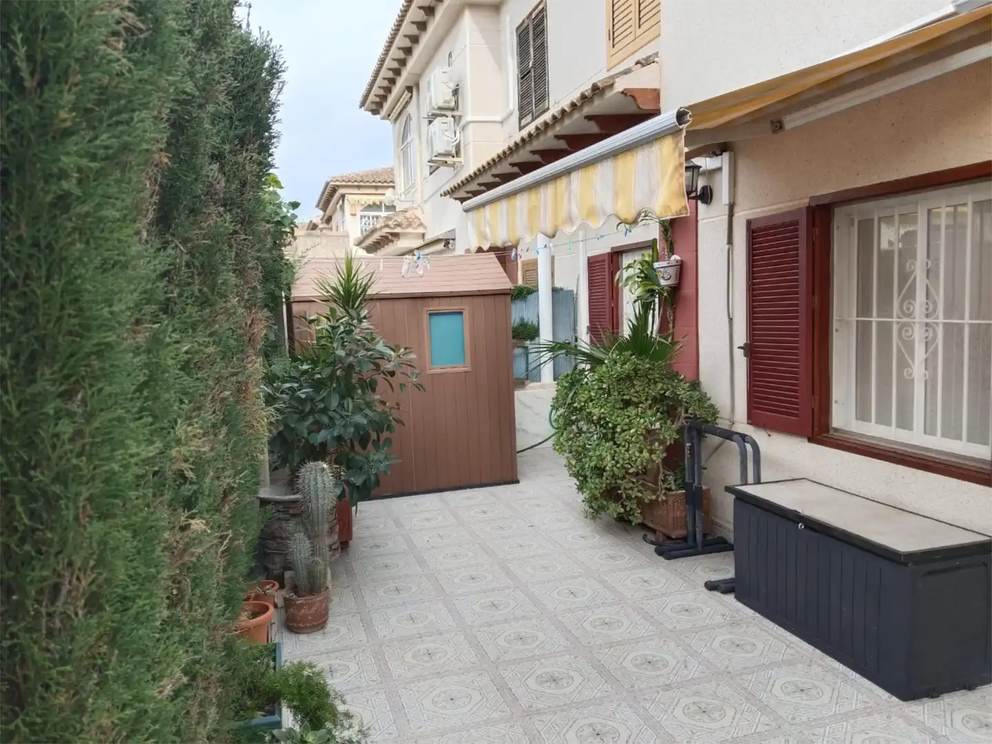 Piso en venta en Calle Alto Rey, 6, Los Balcones - Los Altos Terraza de Piso en venta en Torrevieja con Aire acondicionado, Calefacción y Jardín privado