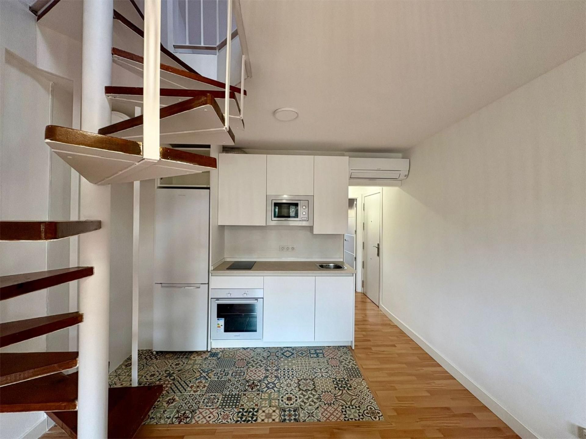 Flat to rent in Calle Santa Catalina, 24, Casco Histórico