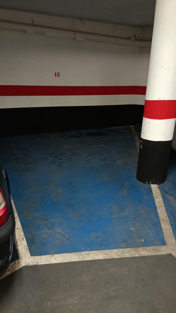 Garage for rent in  Zaragoza Capital