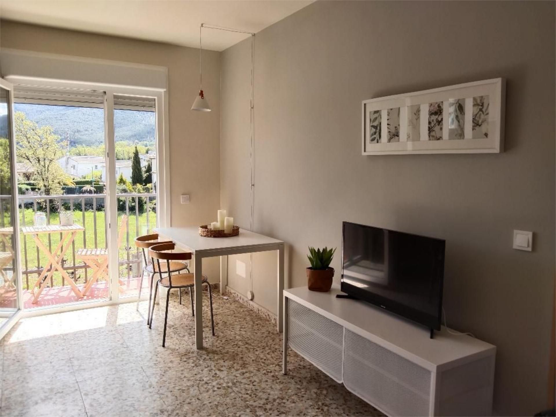 Schlafzimmer von Wohnung miete in El Tiemblo  mit Klimaanlage, Heizung und Privatgarten