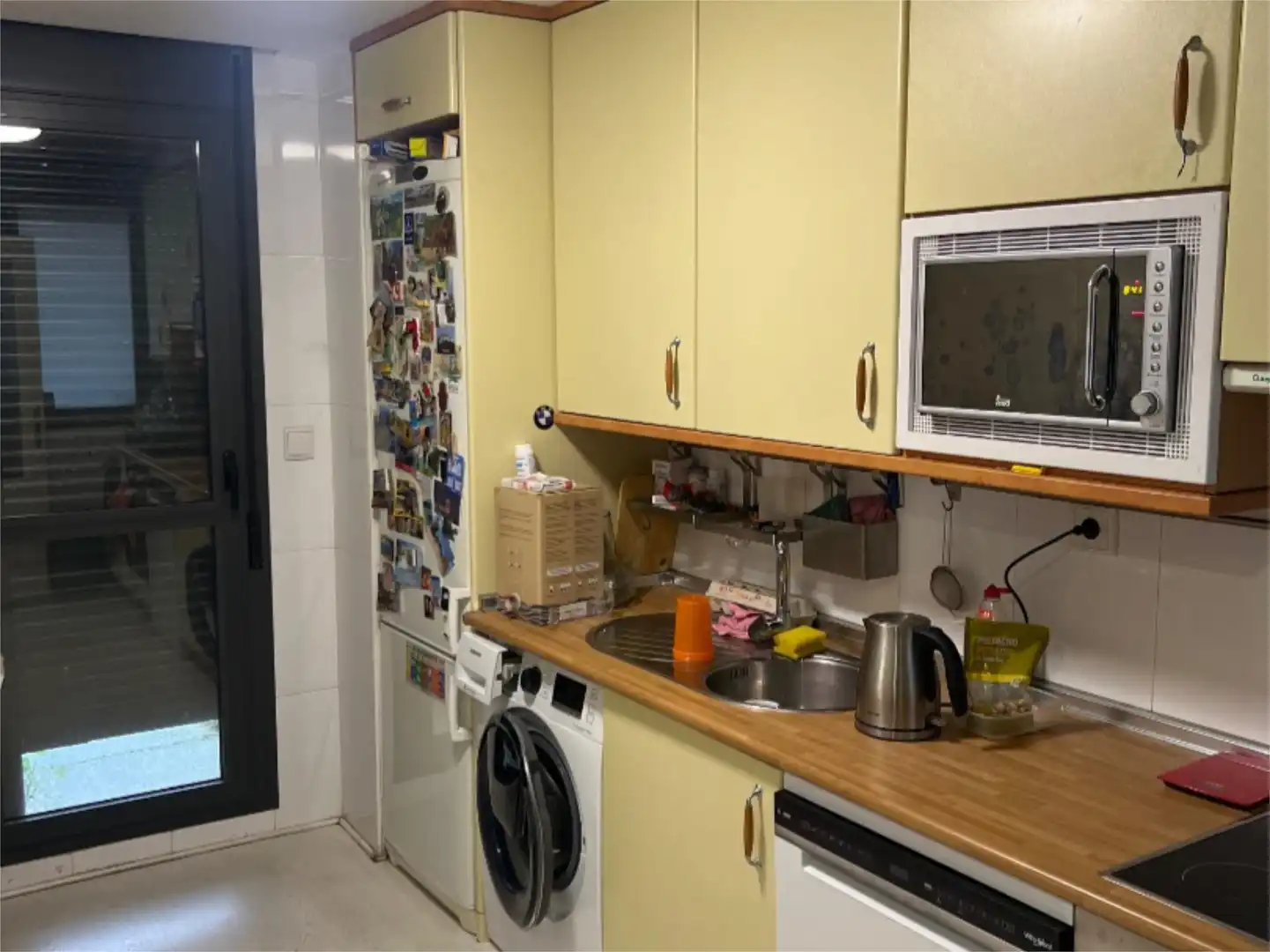 Cuina de Apartament per a compartir en Tierz amb Calefacció, Jardí privat i Terrassa