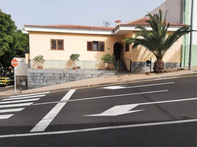 Casa adosada en Venta en Guía de Isora interior