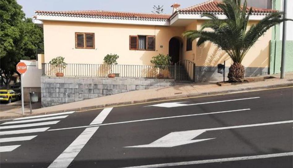 Einfamilien-Reihenhaus zum Verkauf in Guía de Isora interior, Guía de Isora - Bild 1 Foto 1 von Einfamilien-Reihenhaus zum Verkauf in Guía de Isora interior, Guía de Isora