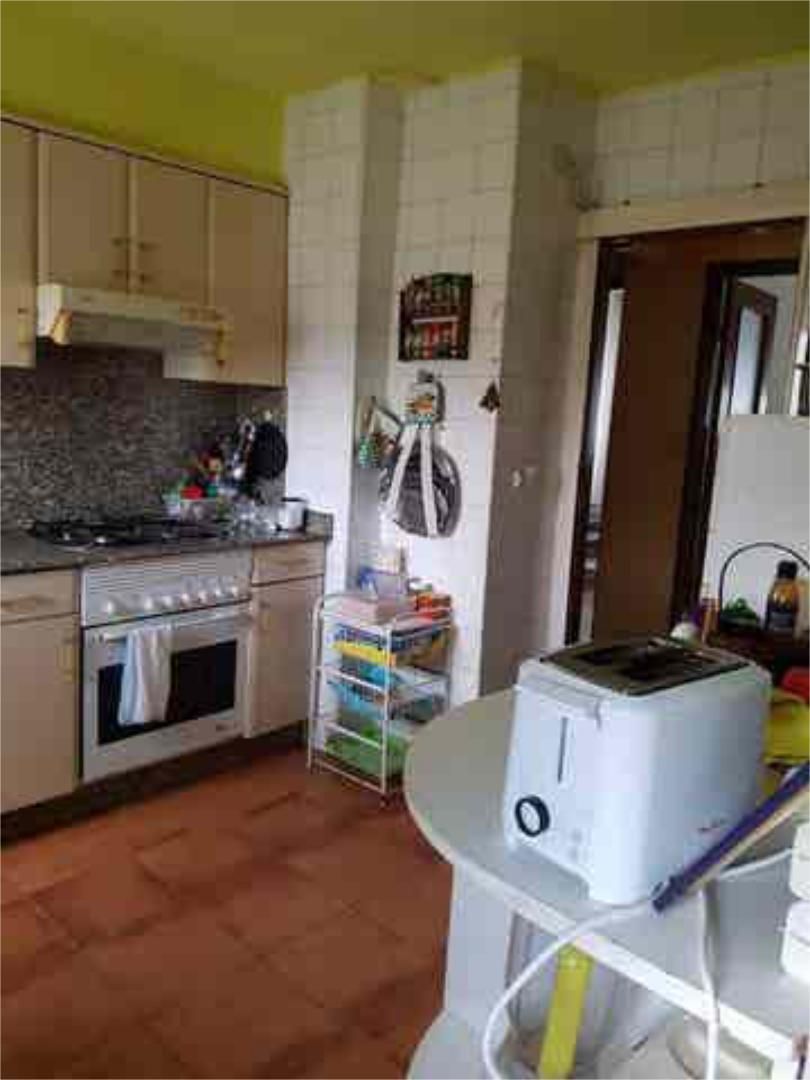 Pis en venda a Coia Cuina de Pis en venda en Vigo amb Traster