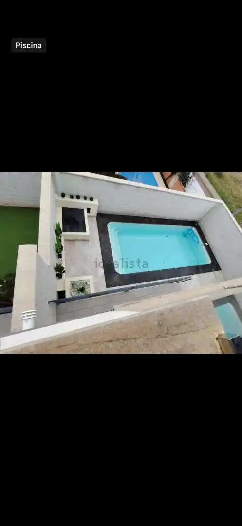 Casa o chalet en venta en Calle Siervas de Maria, 16, Valdepeñas Piscina de Casa o chalet en venta en Valdepeñas con Aire acondicionado, Terraza y Piscina