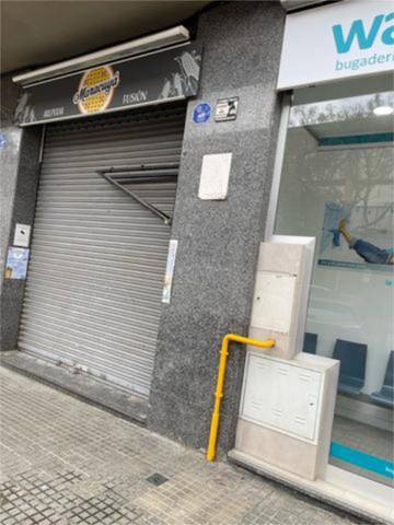 Local comercial en Alquiler en Sagnier - Plaça de Catalunya