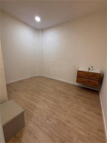 Local comercial en Alquiler en Barrio de Campanar