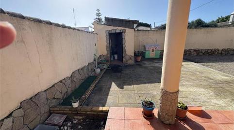 Foto 2 de Casa adosada en venta en Los Gallos, Chiclana de la Frontera