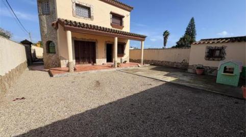 Foto 3 de Casa adosada en venta en Los Gallos, Chiclana de la Frontera