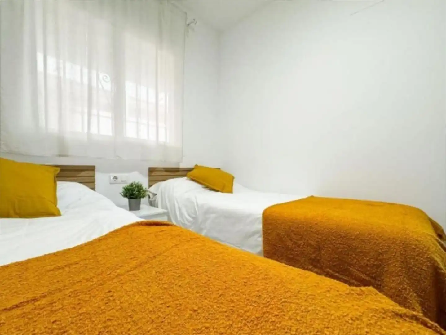 Bedroom of Flat for sale in Oropesa del Mar / Orpesa  with Air Conditioner, Swimming Pool and Balcony