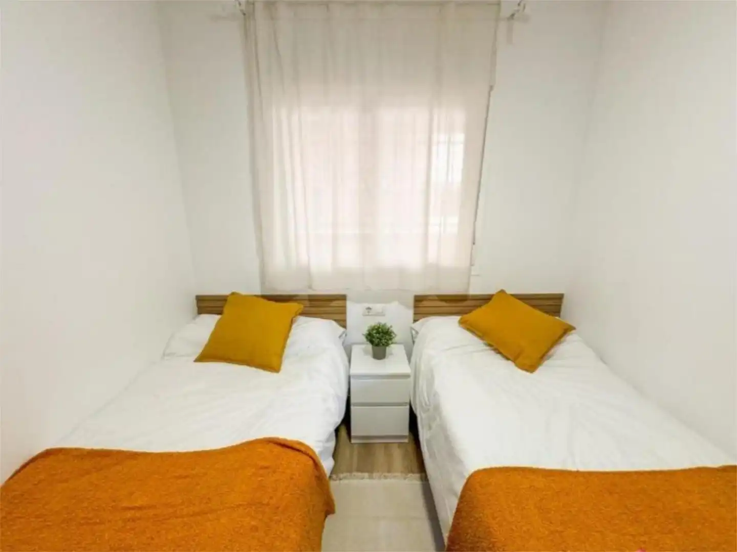 Bedroom of Flat for sale in Oropesa del Mar / Orpesa  with Air Conditioner, Swimming Pool and Balcony