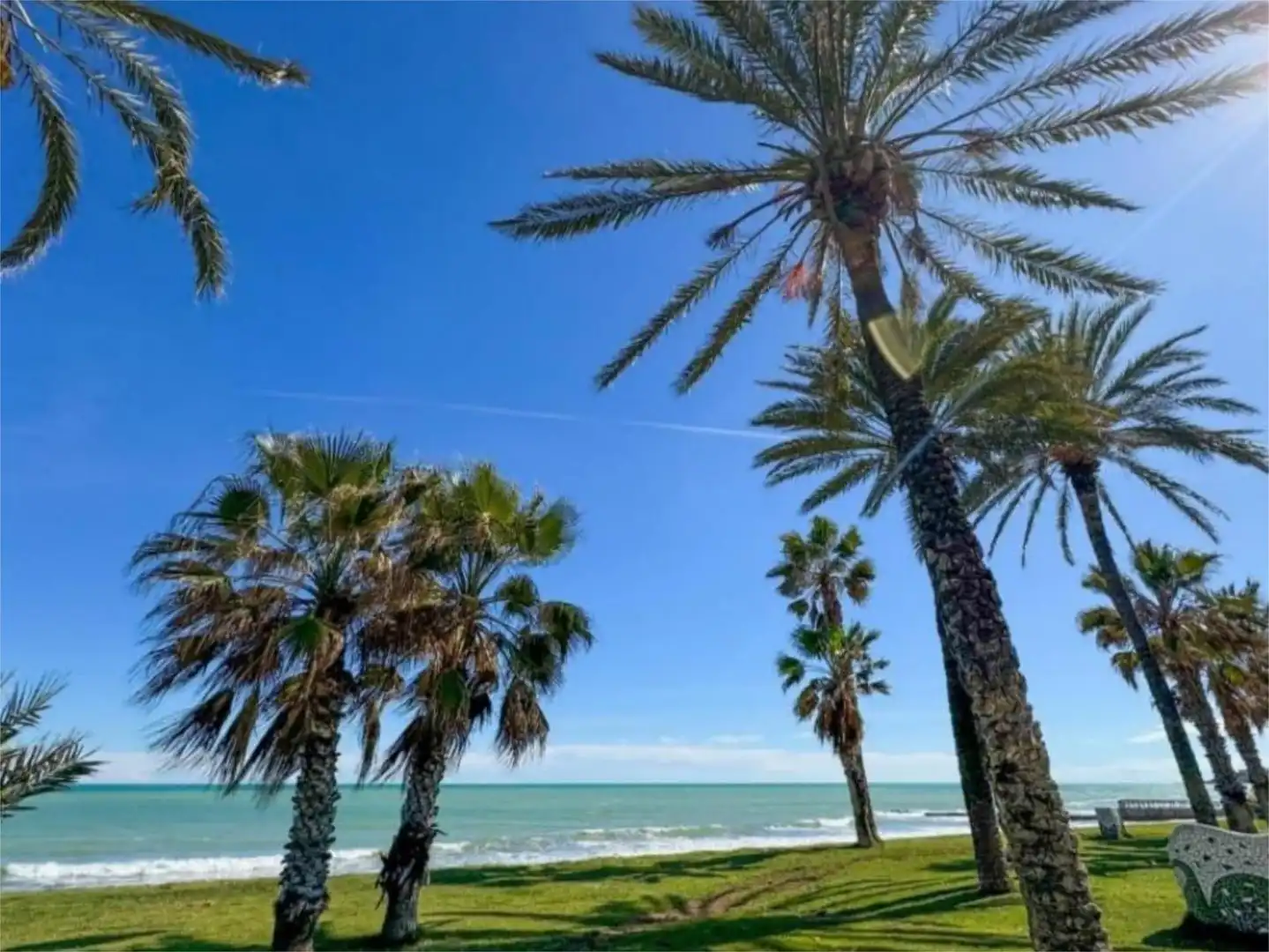 Exterior view of Flat for sale in Oropesa del Mar / Orpesa  with Air Conditioner, Swimming Pool and Balcony