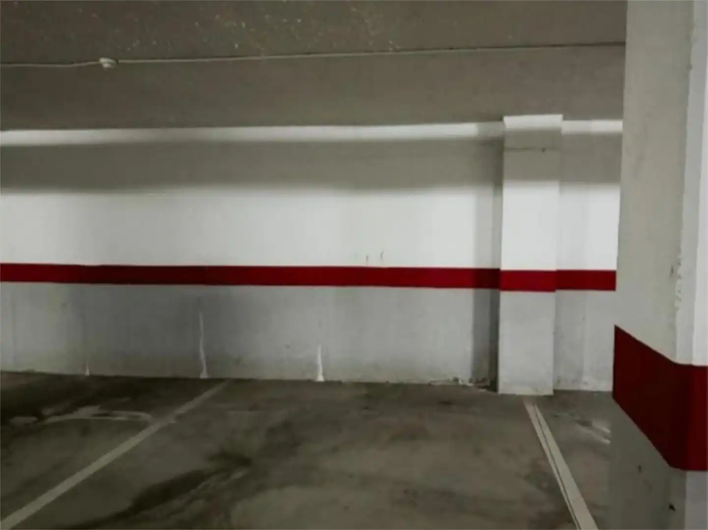 Parking of Flat for sale in Oropesa del Mar / Orpesa  with Air Conditioner, Swimming Pool and Balcony