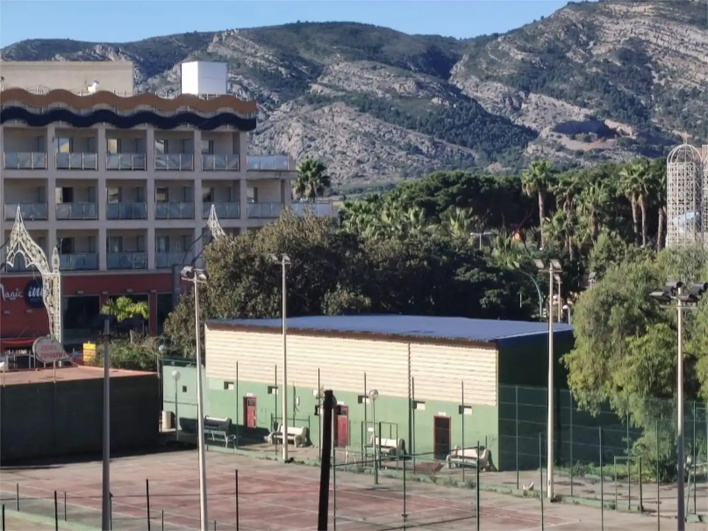 Exterior view of Flat for sale in Oropesa del Mar / Orpesa  with Air Conditioner, Swimming Pool and Balcony
