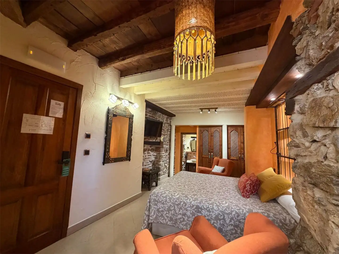 Bedroom of Detached homes for sale in Buitrago del Lozoya  with Air Conditioner, Heating and Terrace