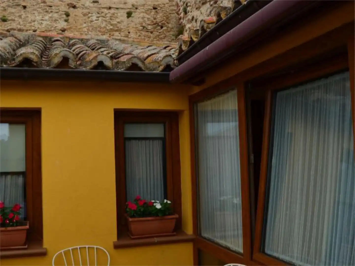 Garden of Detached homes for sale in Buitrago del Lozoya  with Air Conditioner, Heating and Terrace