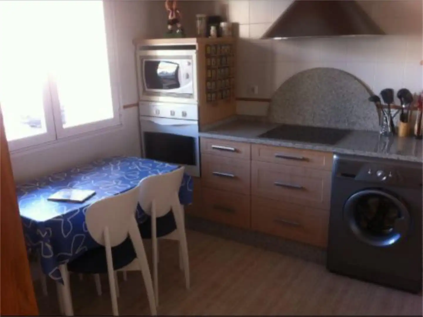 Piso en venta en Calle D. Andres Cid, 15, Monfarracinos Cocina de Piso en venta en Monfarracinos con Calefacción, Jardín privado y Parquet