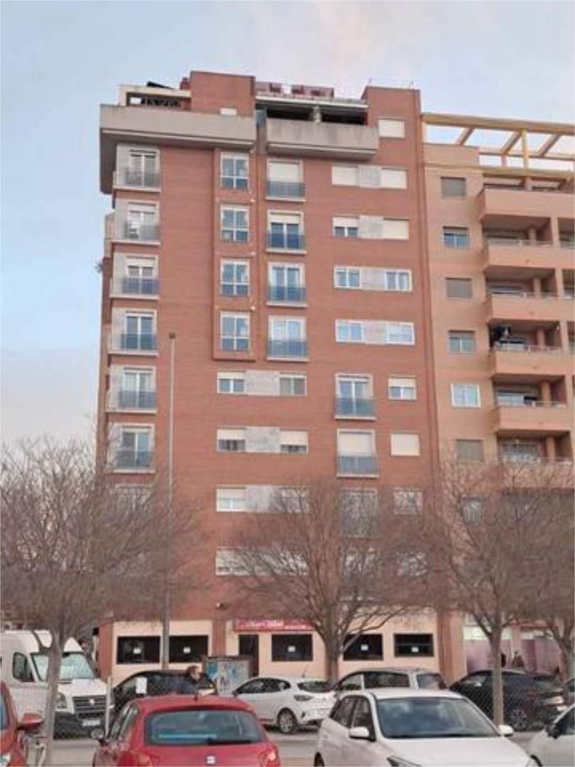 Vista exterior de Piso de alquiler en  Murcia Capital con Calefacción, Terraza y Trastero