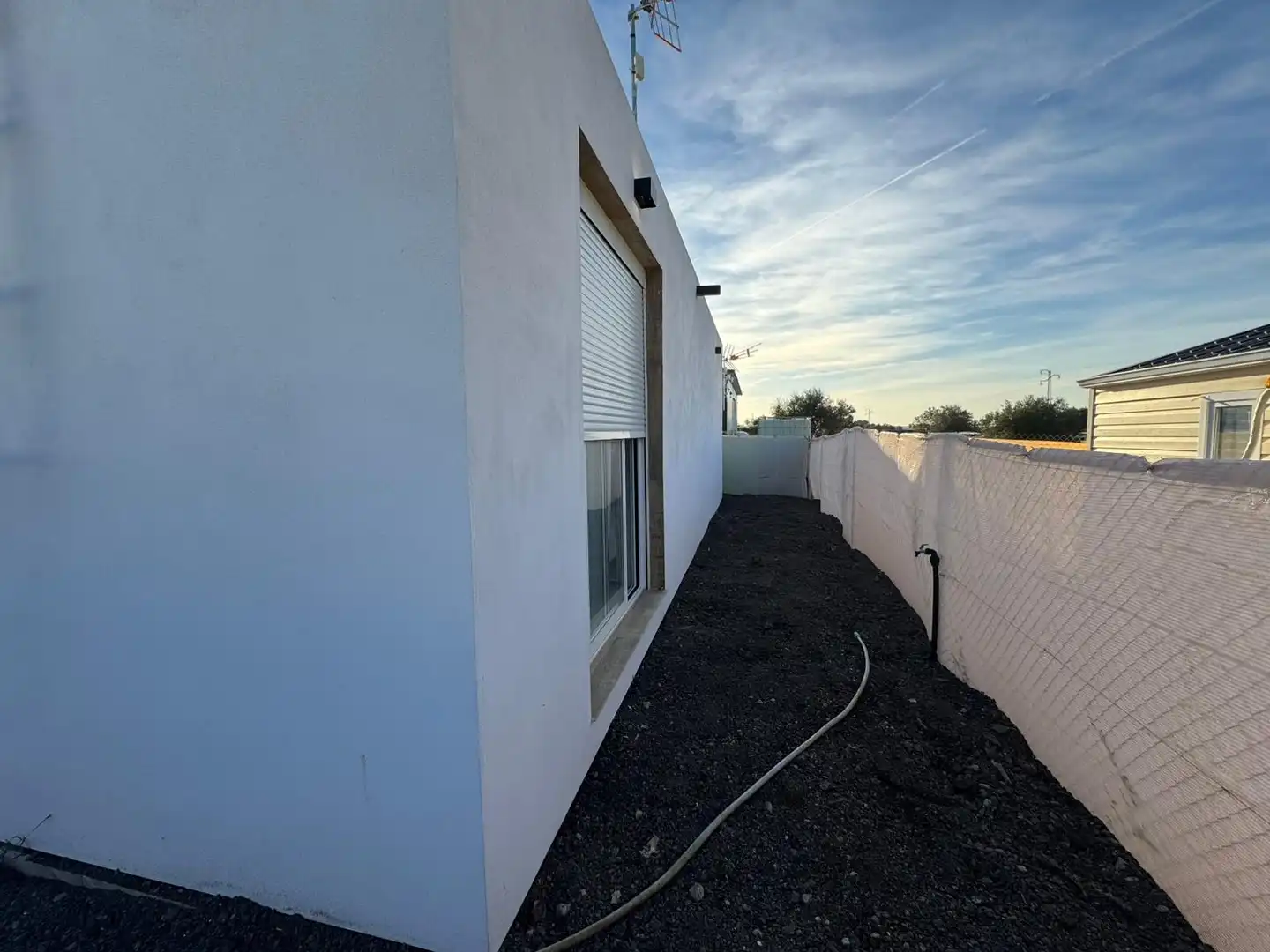 Finca rústica en venda a Avenida de Andalucia, 4, Centro - Doña Mercedes Vista exterior de Finca rústica en venda en Dos Hermanas amb Aire condicionat, Calefacció i Jardí privat