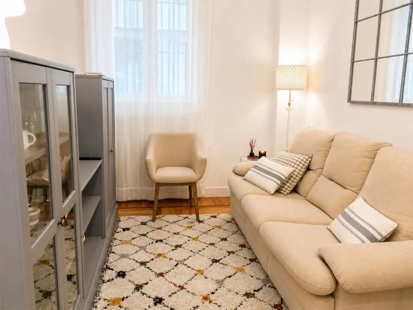 Pis de lloguer a Calle Juan Ajuriaguerra Kalea, 5, Abandoibarra - Guggenheim Sala d'estar de Pis de lloguer en Bilbao amb Calefacció, Parquet i Moblat