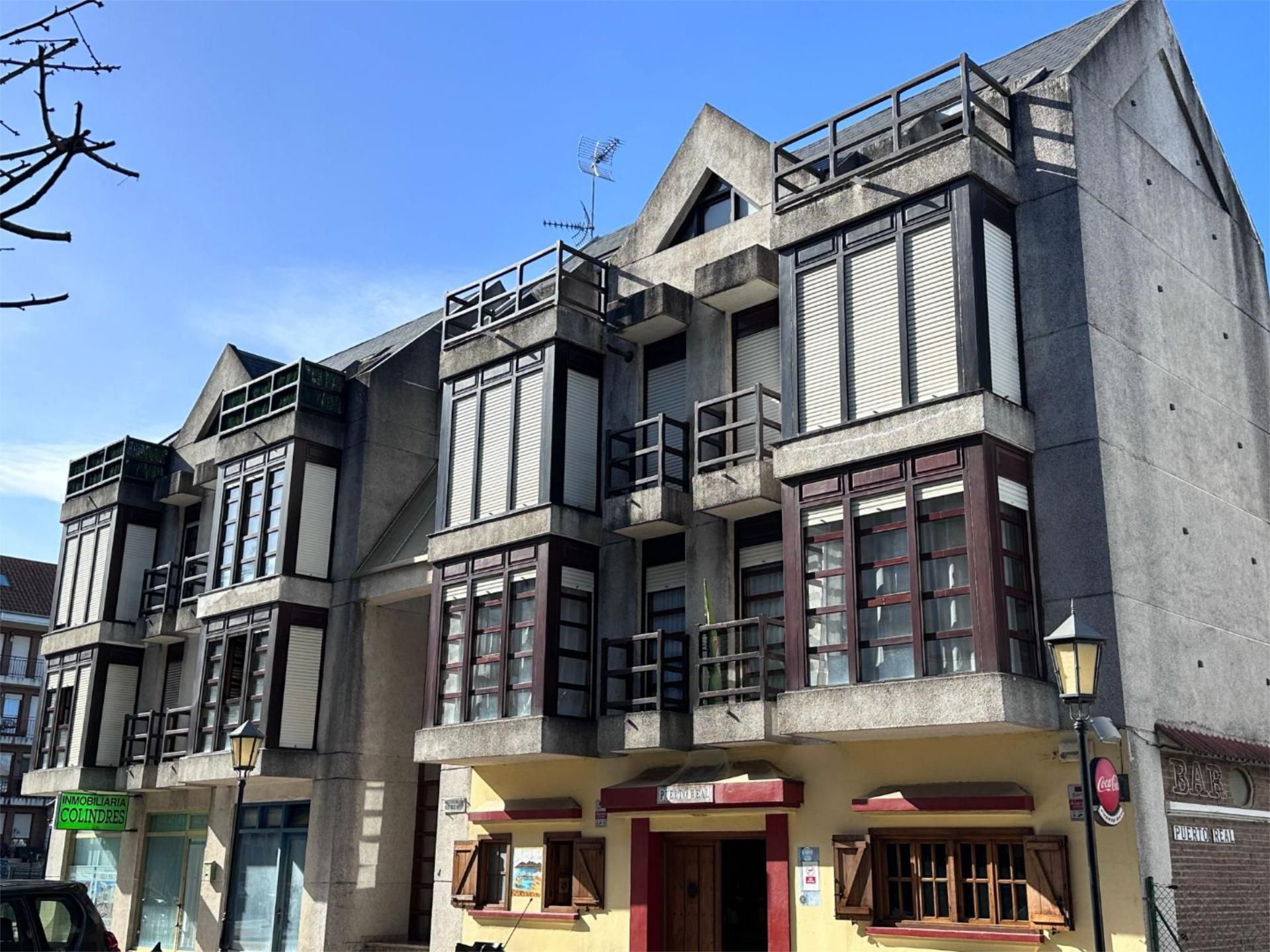 Vista exterior de Piso en venta en Colindres con Calefacción y Jardín privado