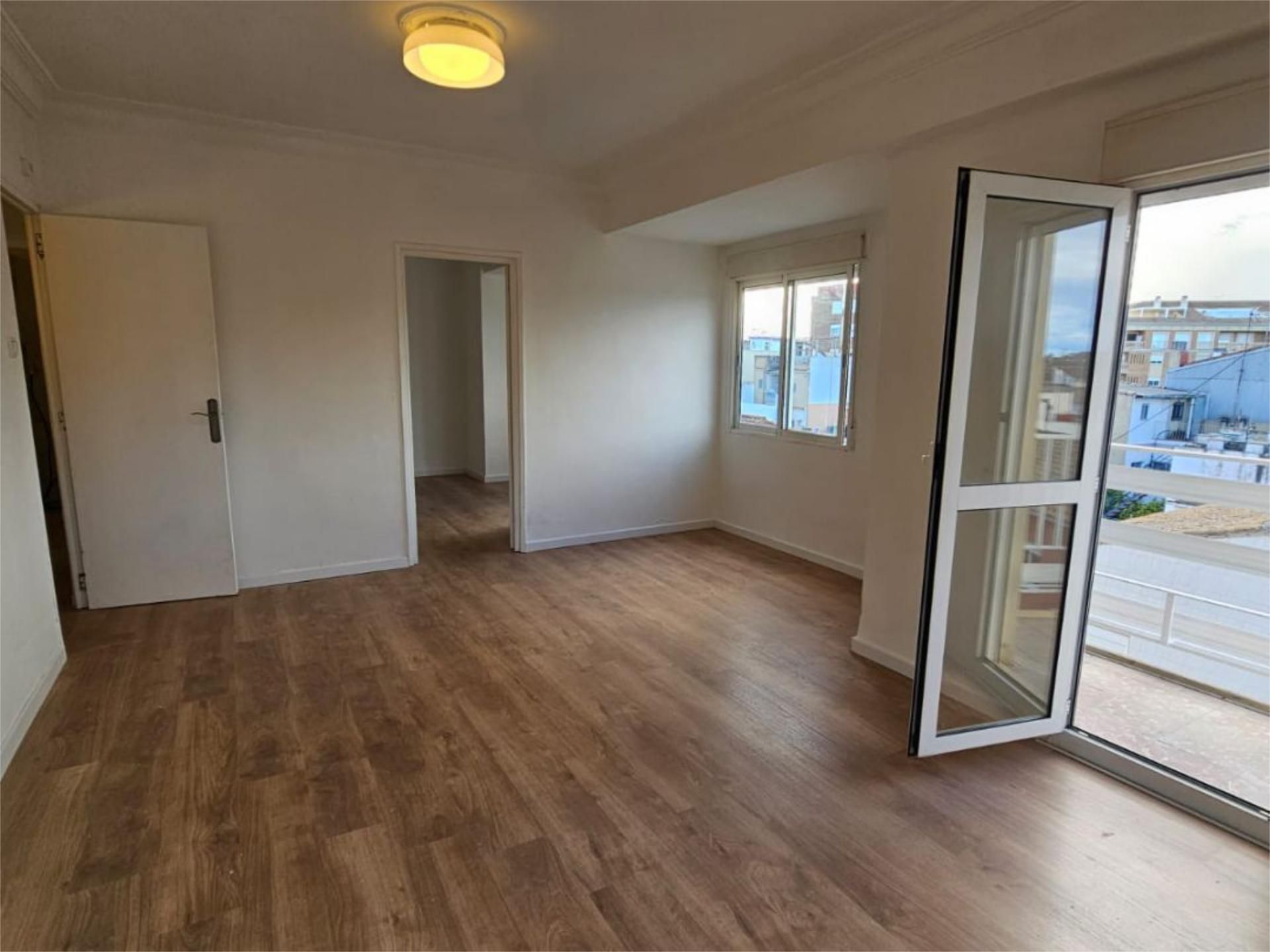 Wohnung miete in Carrer Crist Rei, 7, Alcàsser