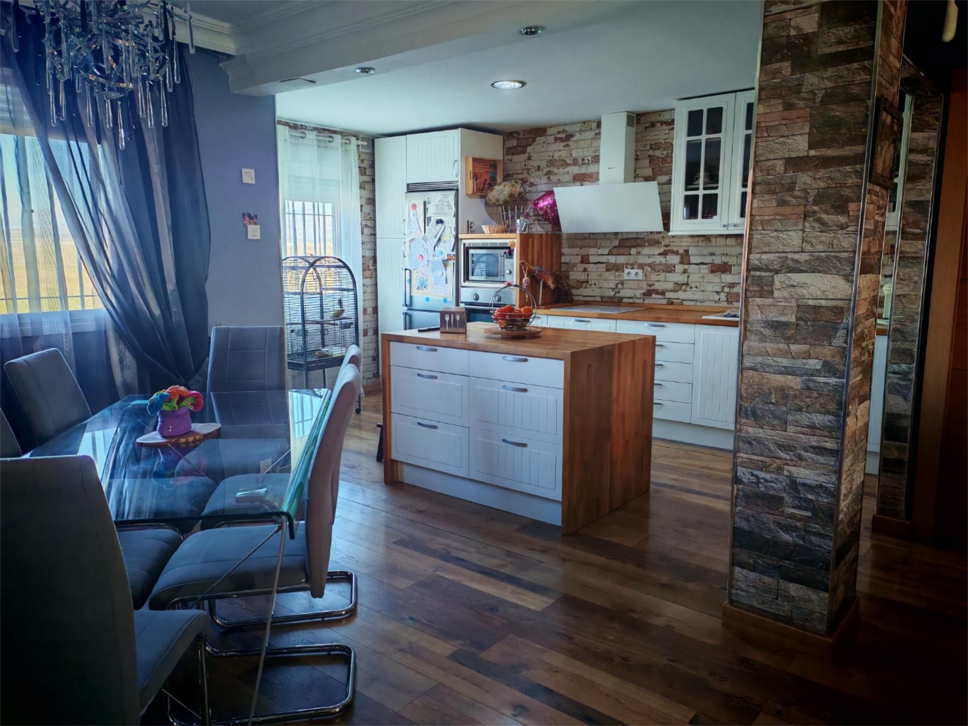 Kitchen of Single-family semi-detached for sale in Vegas del Genil  with Terrace, Swimming Pool and Balcony